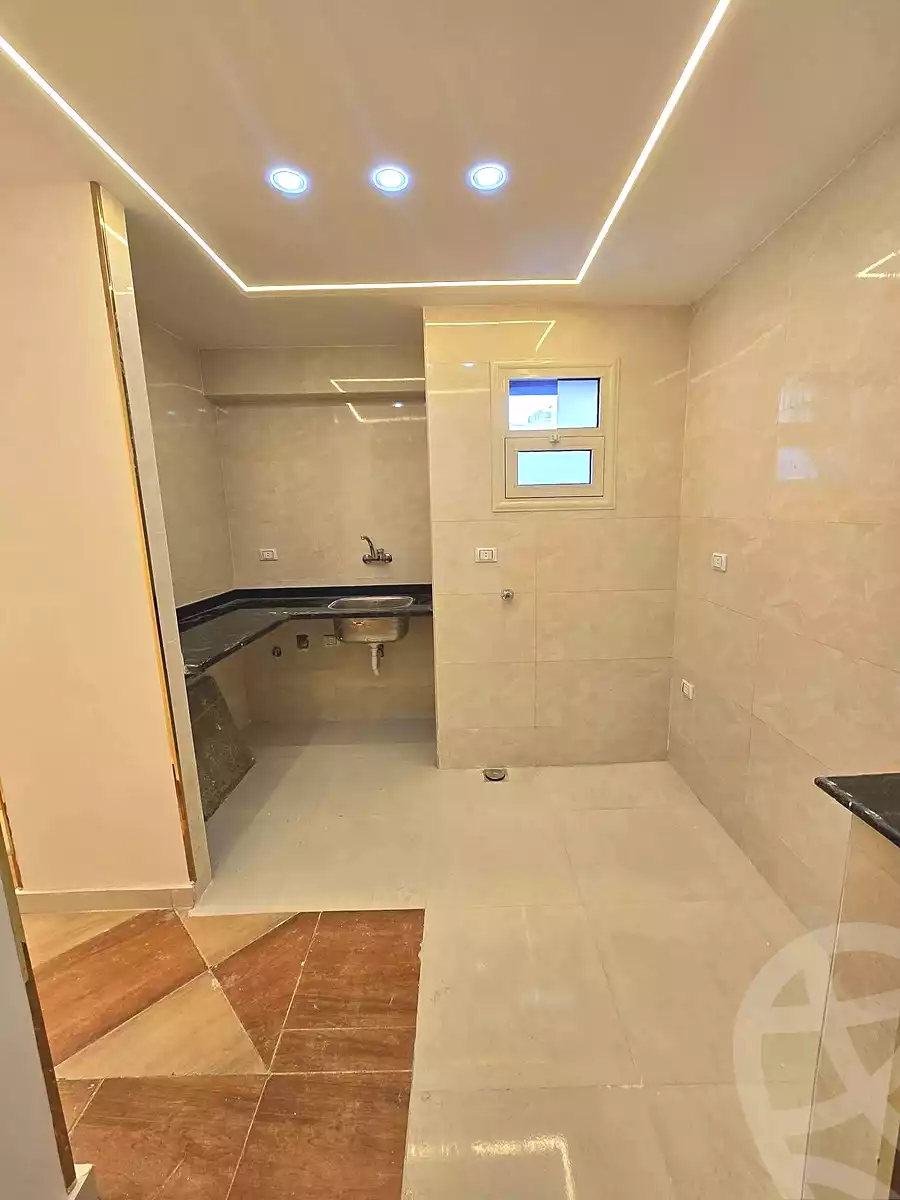 https://aqarmap.com.eg/ar/listing/6738596-for-sale-alexandria-sydy-bshr-sydy-bshr-bhry-shr-khld-bn-lwlyd