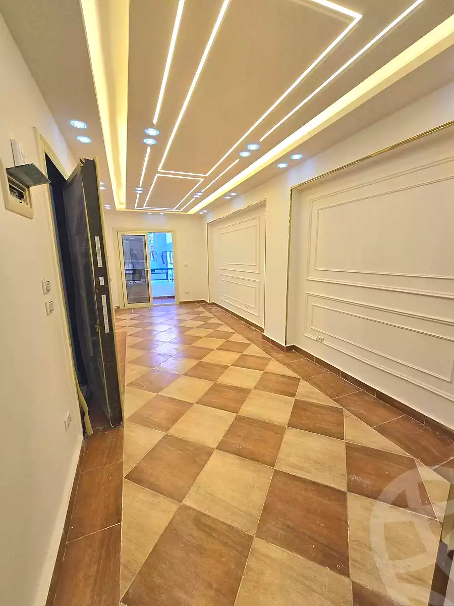 https://aqarmap.com.eg/ar/listing/6738596-for-sale-alexandria-sydy-bshr-sydy-bshr-bhry-shr-khld-bn-lwlyd