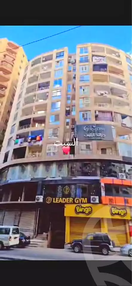 https://aqarmap.com.eg/ar/listing/6739098-for-sale-alexandria-sydy-bshr-sydy-bshr-bhry-gamal-abd-el-nasir-st