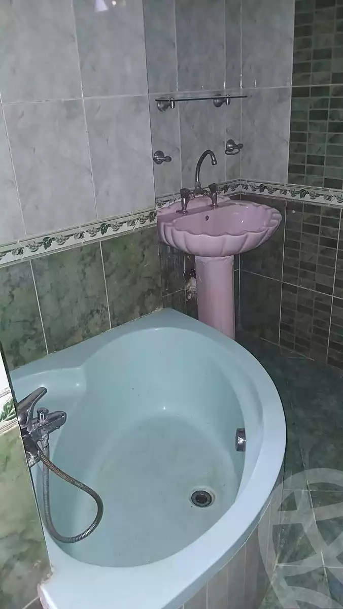 https://aqarmap.com.eg/en/listing/6739492-for-rent-cairo-shoubra
