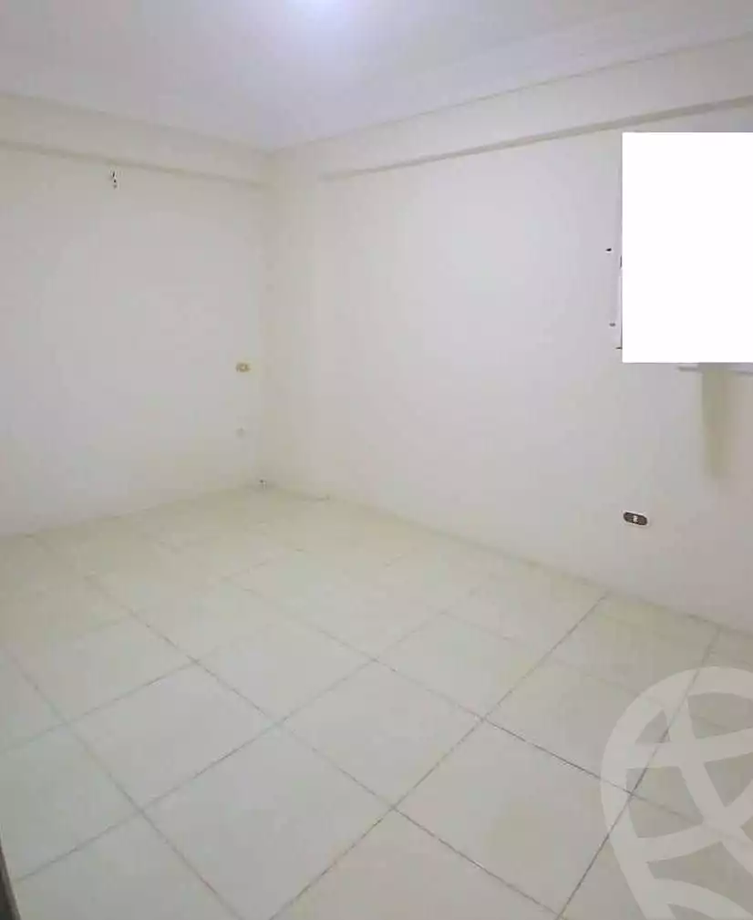 https://aqarmap.com.eg/ar/listing/6739550-for-sale-alexandria-moharram-bey-tryq-qn-lswys