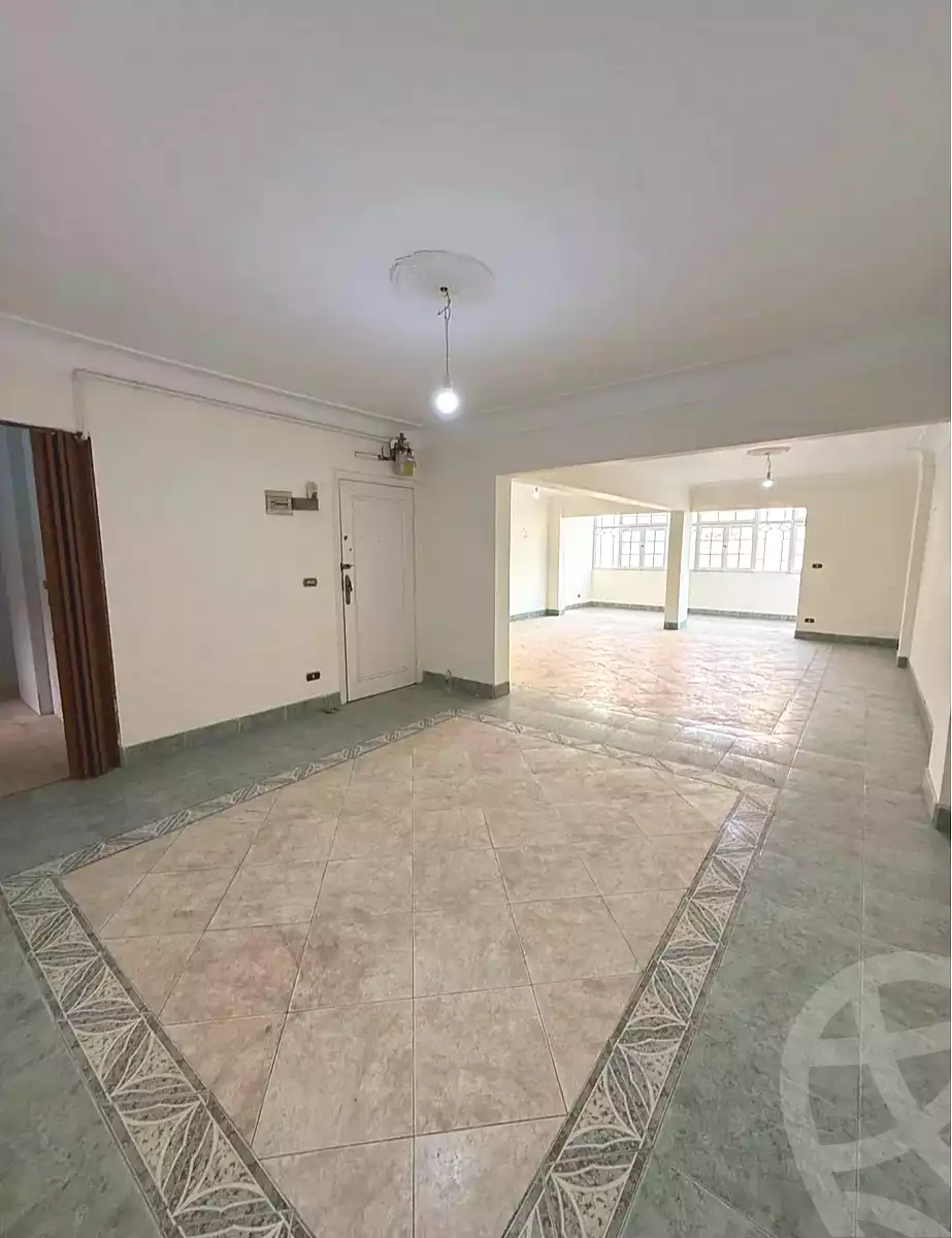 https://aqarmap.com.eg/en/listing/6740107-for-sale-alexandria-el-asafra-l-sfr-bhry