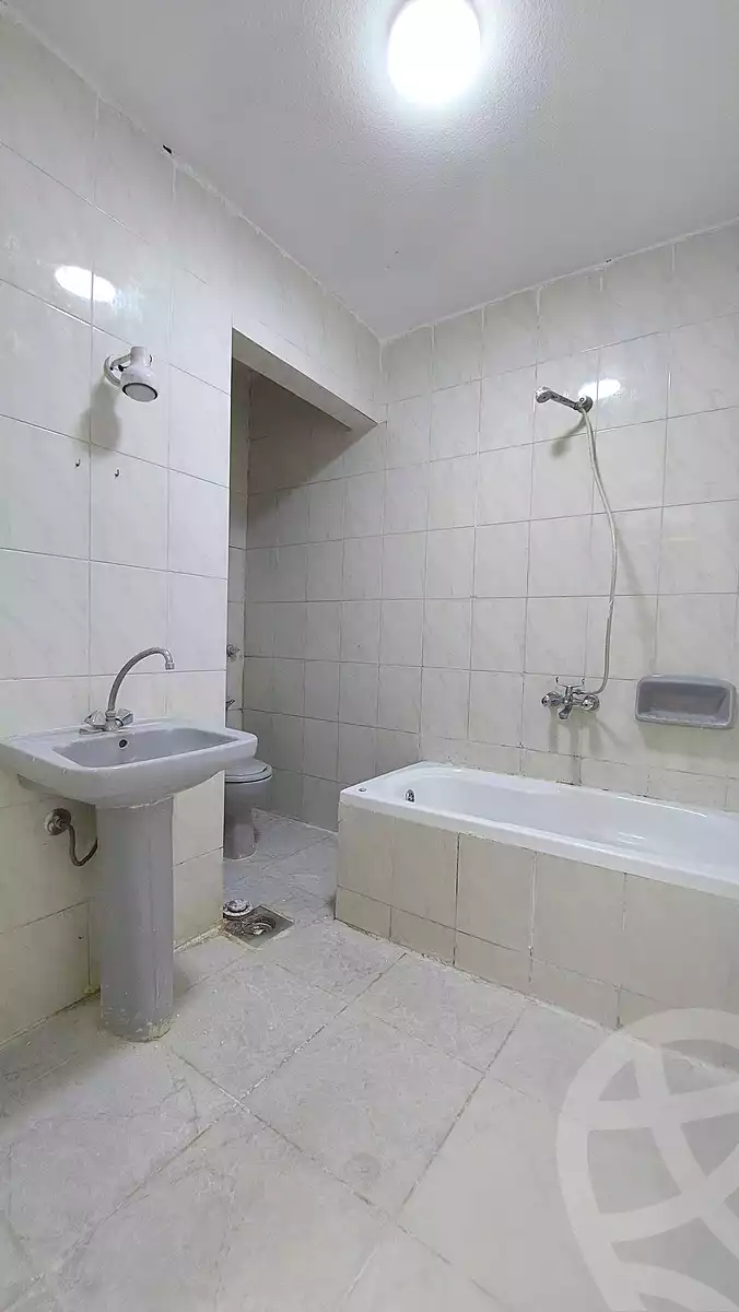 https://aqarmap.com.eg/en/listing/6740679-for-sale-alexandria-l-jmy-shataa-el-nakheel