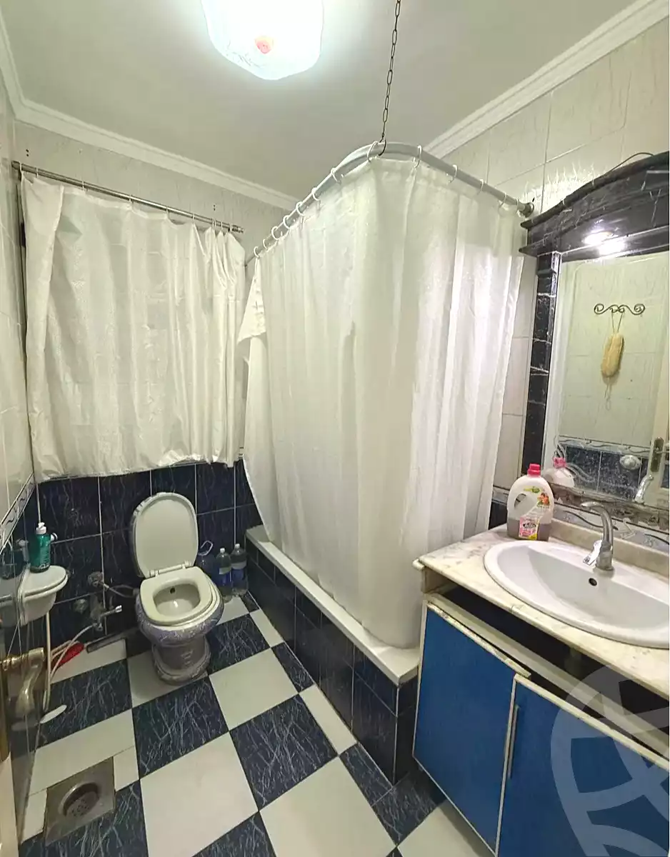 https://aqarmap.com.eg/ar/listing/6741497-for-sale-alexandria-sydy-bshr-sydy-bshr-bhry-ibrahim-el-sayed-st