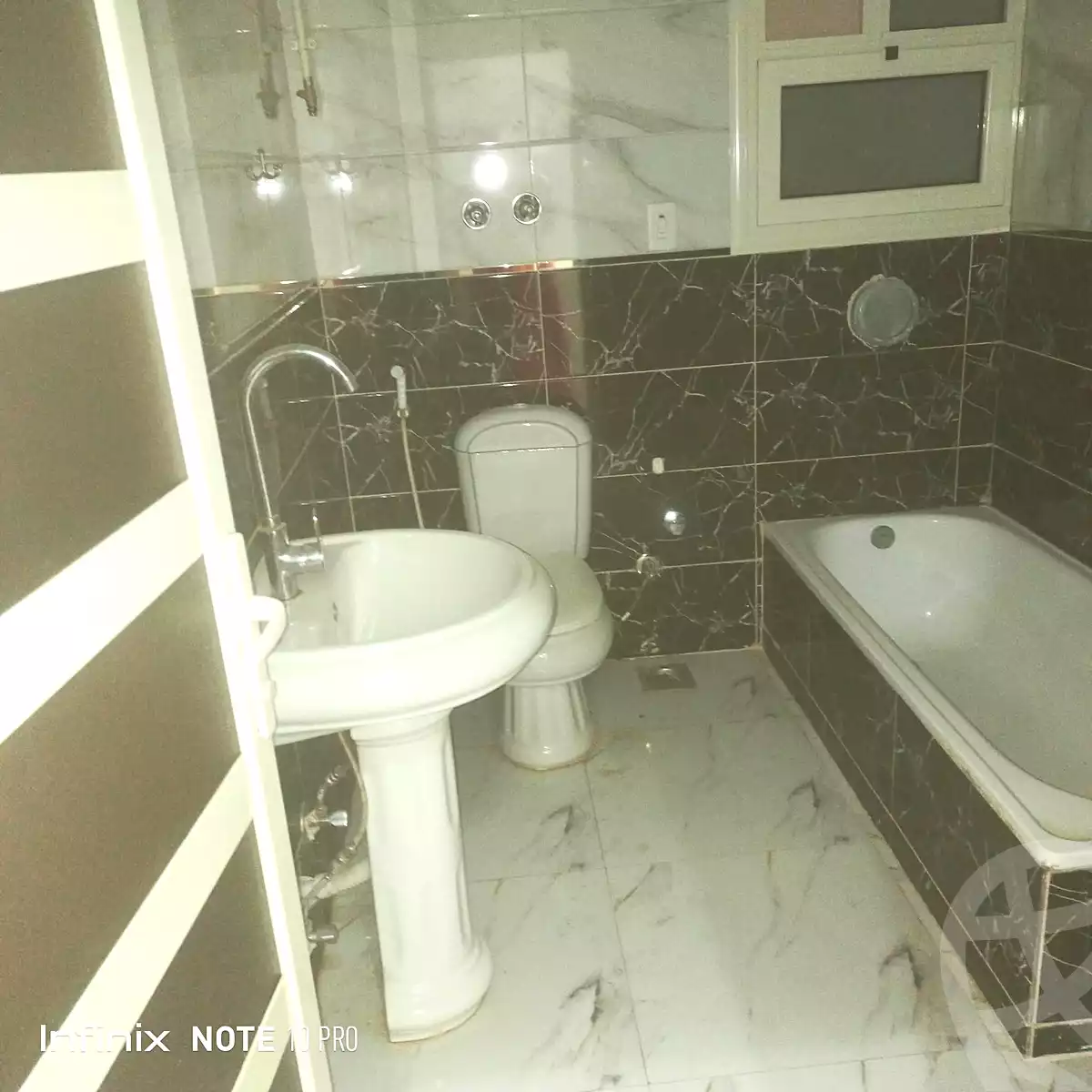 https://aqarmap.com.eg/en/listing/6741603-for-rent-cairo-helwan-hadayek-helwan