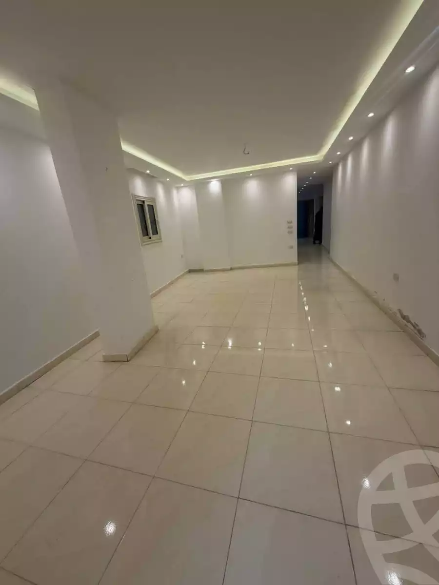 https://aqarmap.com.eg/ar/listing/6741734-for-rent-alexandria-l-jmy-lbytsh-bianchiii