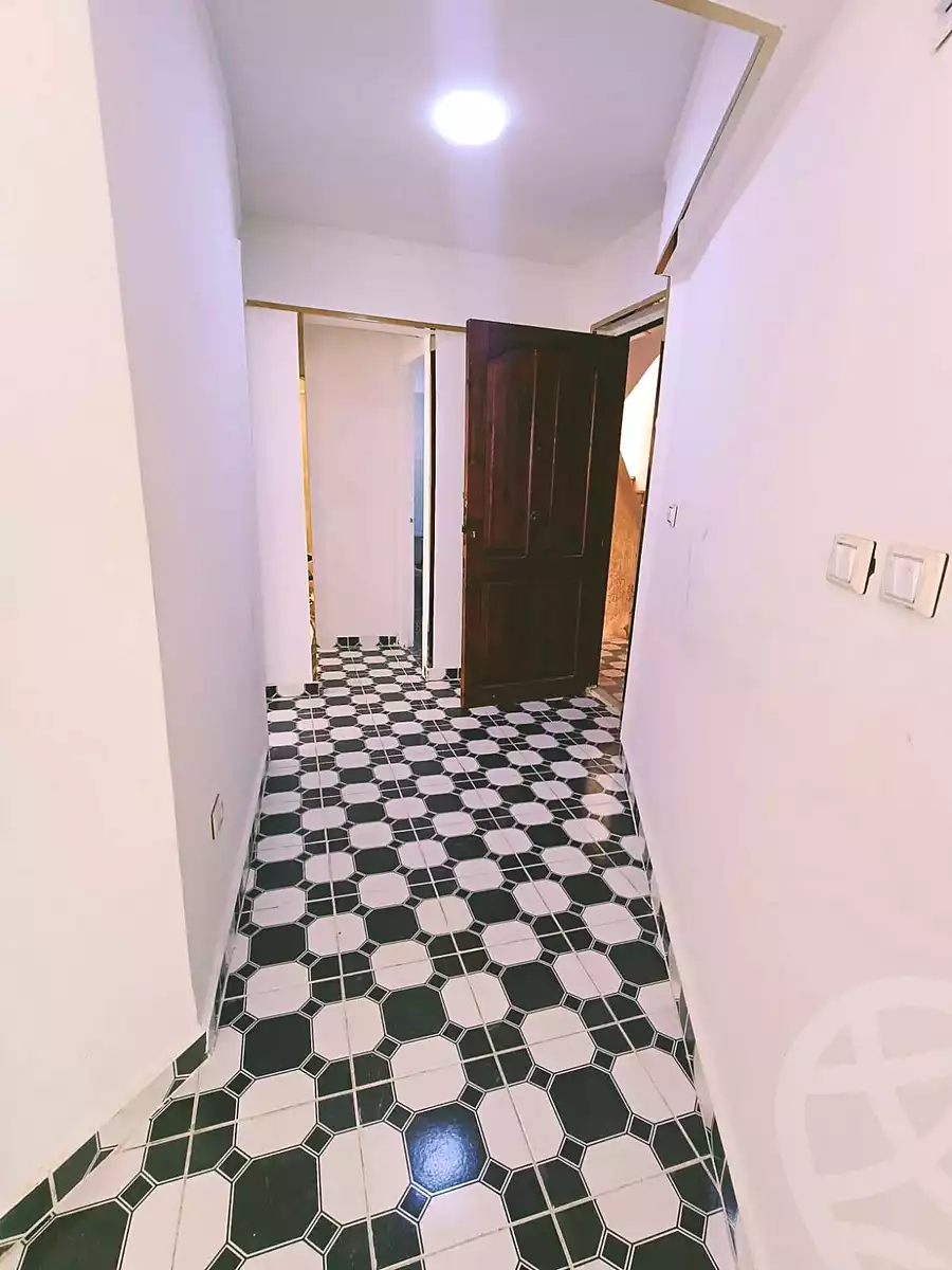 https://aqarmap.com.eg/en/listing/6741821-for-sale-alexandria-l-jmy-shataa-el-nakheel-no-8-st
