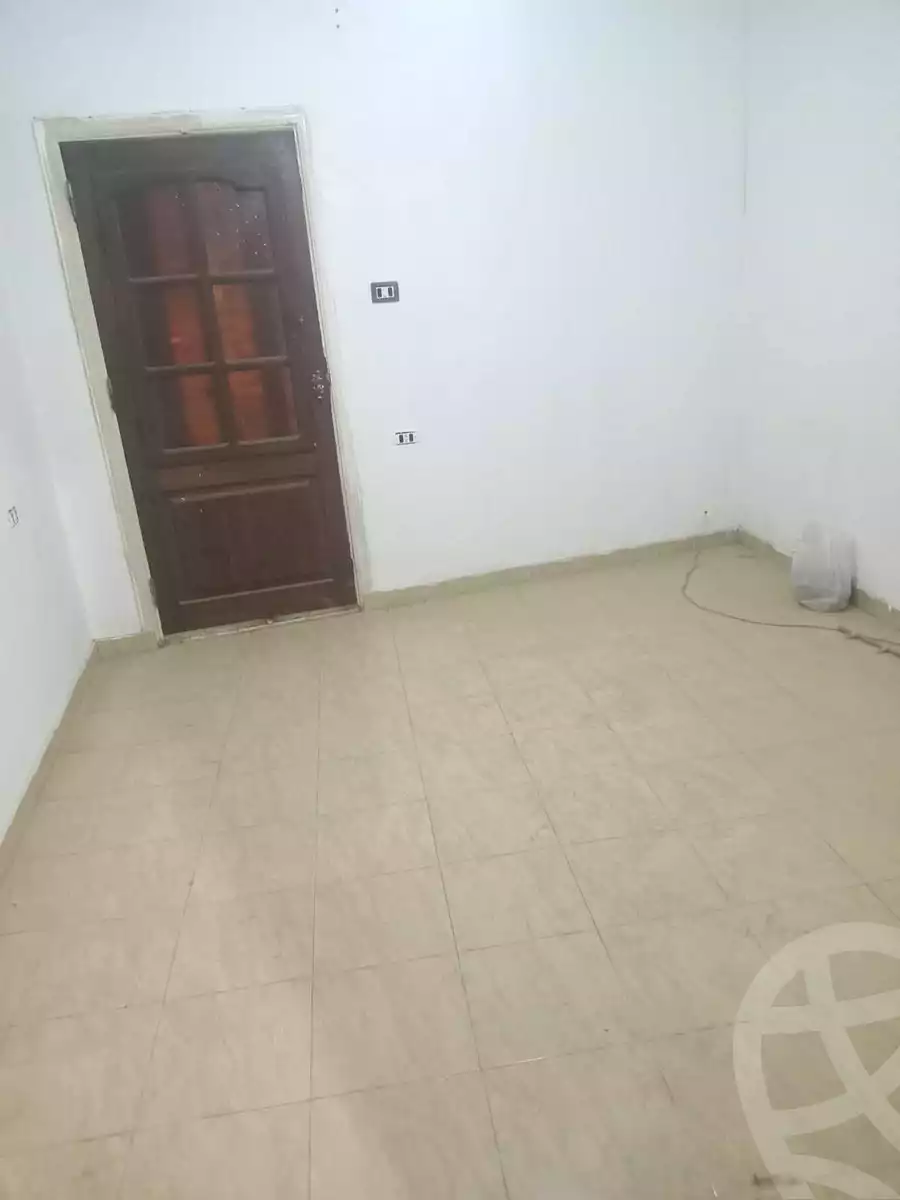 https://aqarmap.com.eg/ar/listing/6741880-for-sale-cairo-ain-shams-ain-shams-el-sharkia-el-eshrein-stt