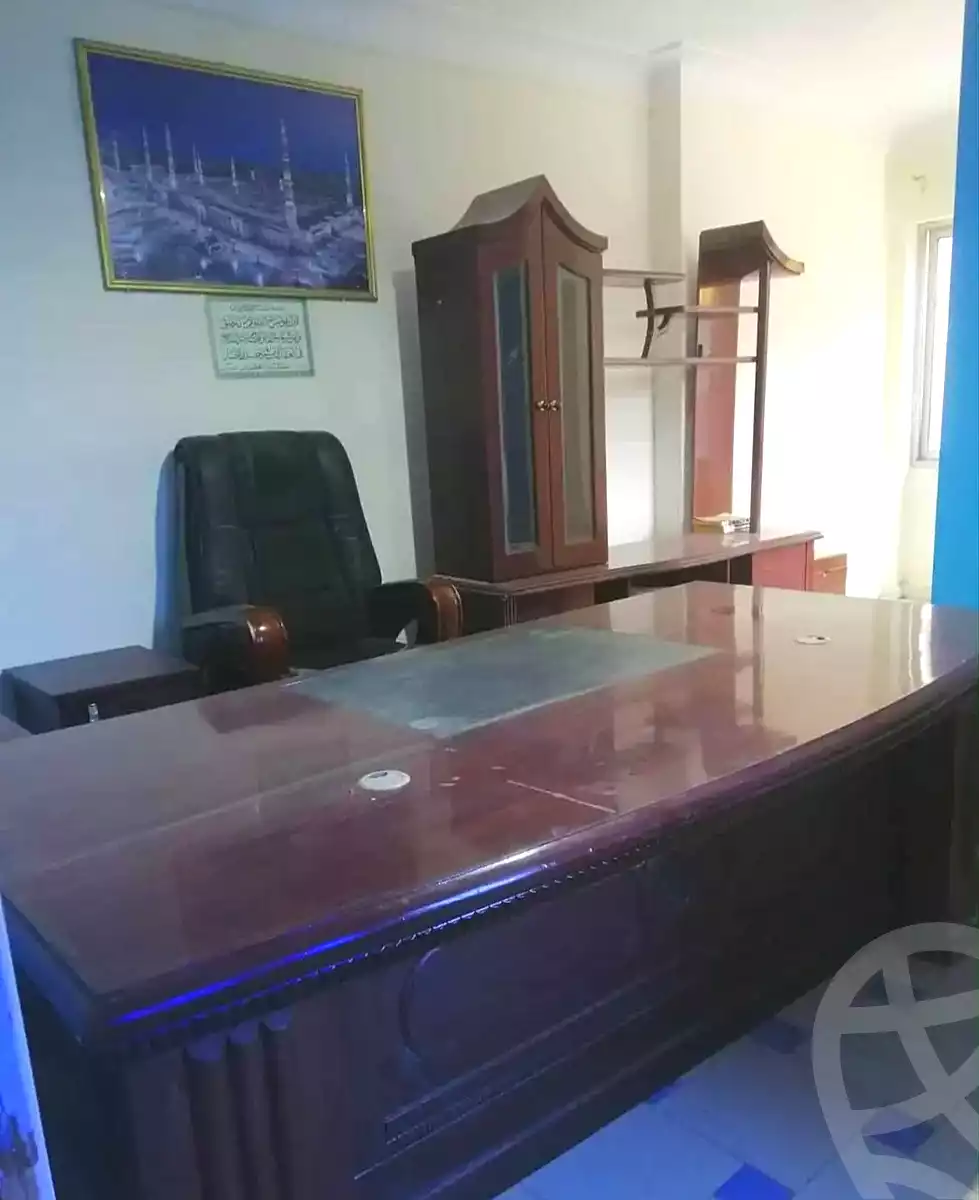 https://aqarmap.com.eg/ar/listing/6741945-for-rent-alexandria-el-montazah