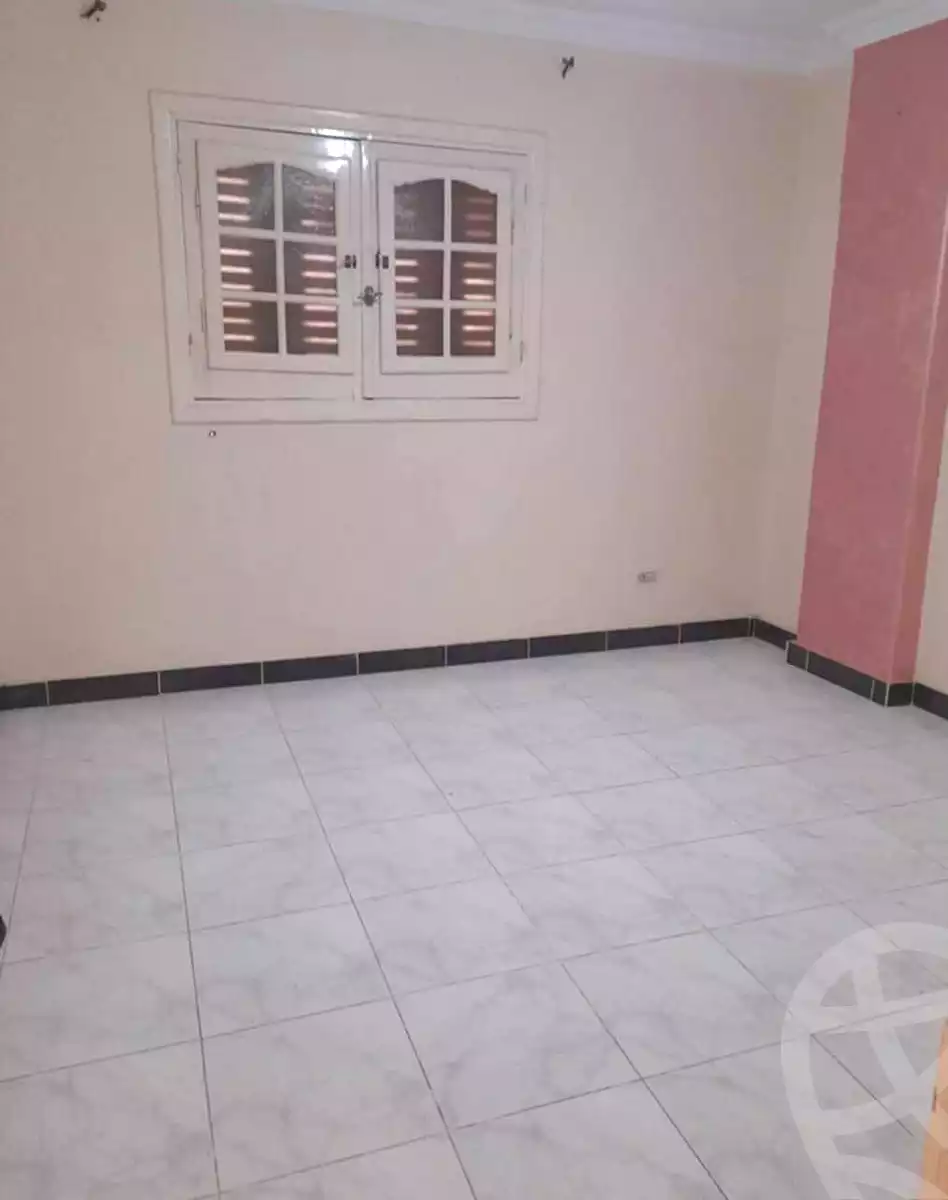 https://aqarmap.com.eg/ar/listing/6742131-for-sale-alexandria-moharram-bey-tryq-qn-lswys