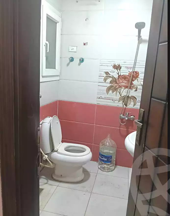 https://aqarmap.com.eg/en/listing/6742604-for-rent-cairo-ain-shams-jsr-lswys