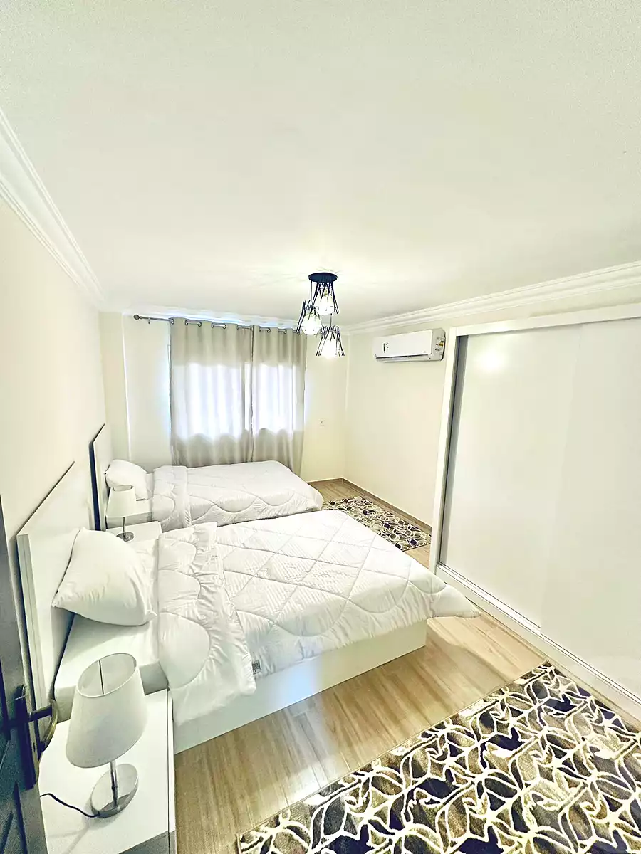 https://aqarmap.com.eg/en/listing/6742644-for-rent-cairo-el-sheikh-zayed-city-compounds-zayed-regency