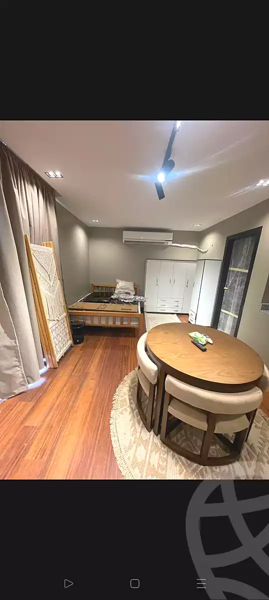 https://aqarmap.com.eg/en/listing/6742756-for-rent-cairo-6th-of-october-compounds-october-plaza