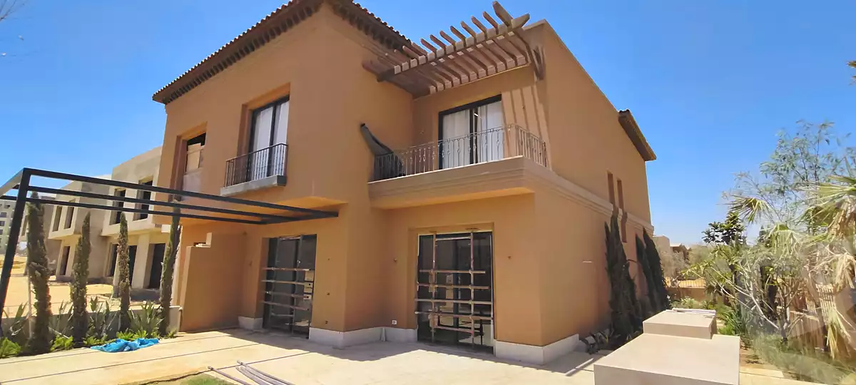 https://aqarmap.com.eg/ar/listing/6742760-for-sale-cairo-el-sheikh-zayed-city-compounds-kmbwnd-fyldj-wyst-dr-llttwyr