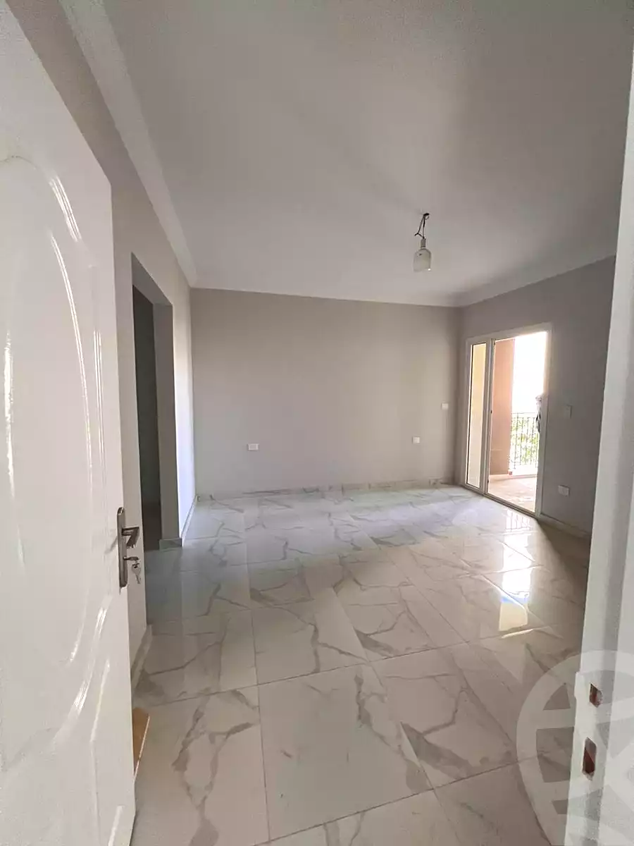 https://aqarmap.com.eg/ar/listing/6742807-for-rent-cairo-6th-of-october-compounds-october-plaza