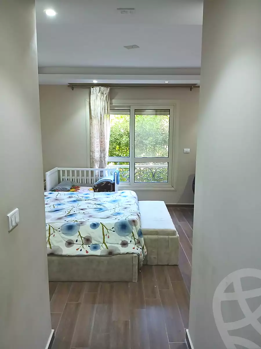 https://aqarmap.com.eg/ar/listing/6742826-for-sale-cairo-el-sheikh-zayed-city-compounds-el-khamayel