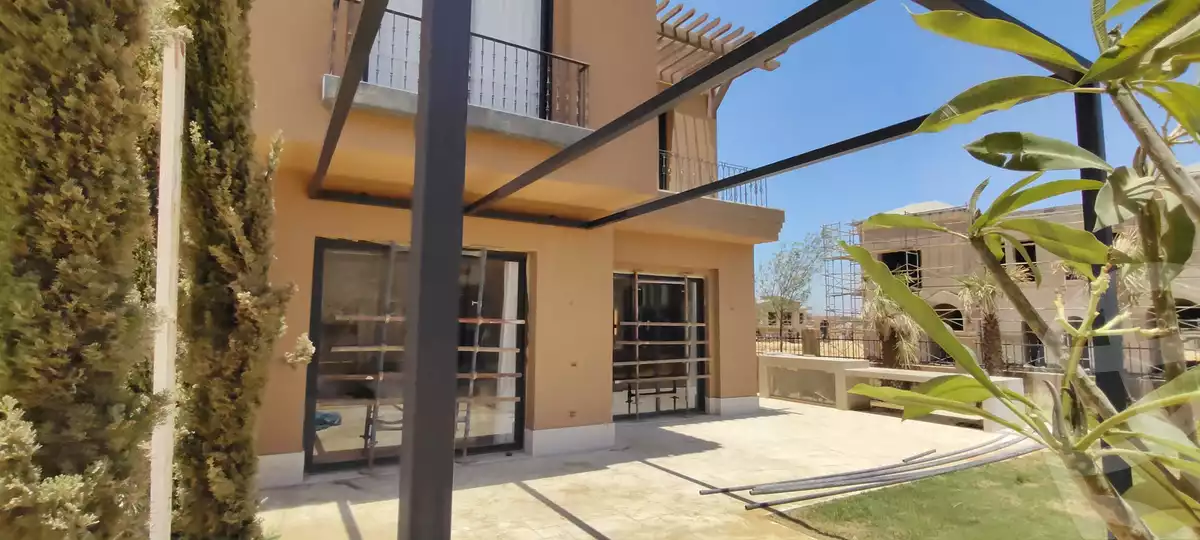 https://aqarmap.com.eg/ar/listing/6742993-for-sale-cairo-el-sheikh-zayed-city-compounds-kmbwnd-fyldj-wyst-dr-llttwyr