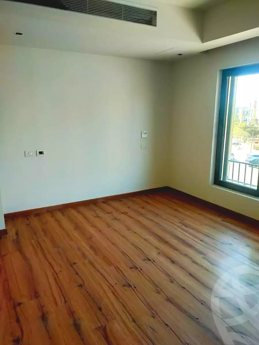 https://aqarmap.com.eg/en/listing/6743179-for-rent-cairo-el-sheikh-zayed-city-compounds-kmbwnd-wyst-twn-swdyk