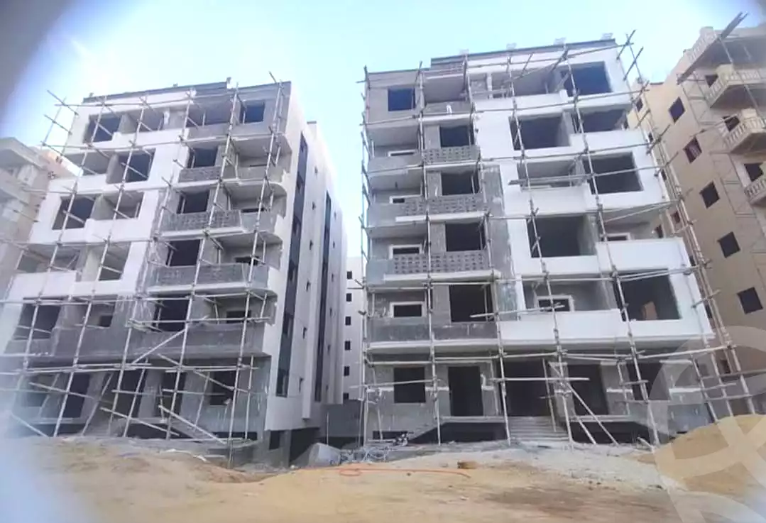 https://aqarmap.com.eg/en/listing/6743199-for-sale-cairo-6th-of-october-el-ahyaa-neighborhood-9th