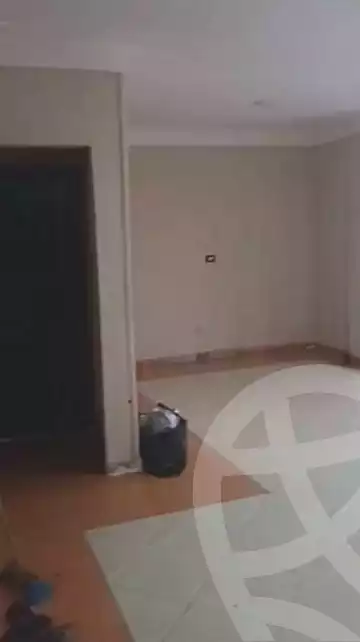 https://aqarmap.com.eg/en/listing/6743878-for-rent-alexandria-lsywf-gamila-abu-herid-st