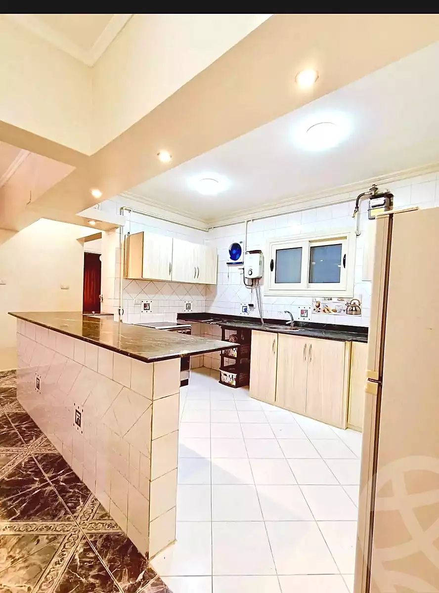 https://aqarmap.com.eg/ar/listing/6743927-for-sale-alexandria-el-montazah-sheraton-towers
