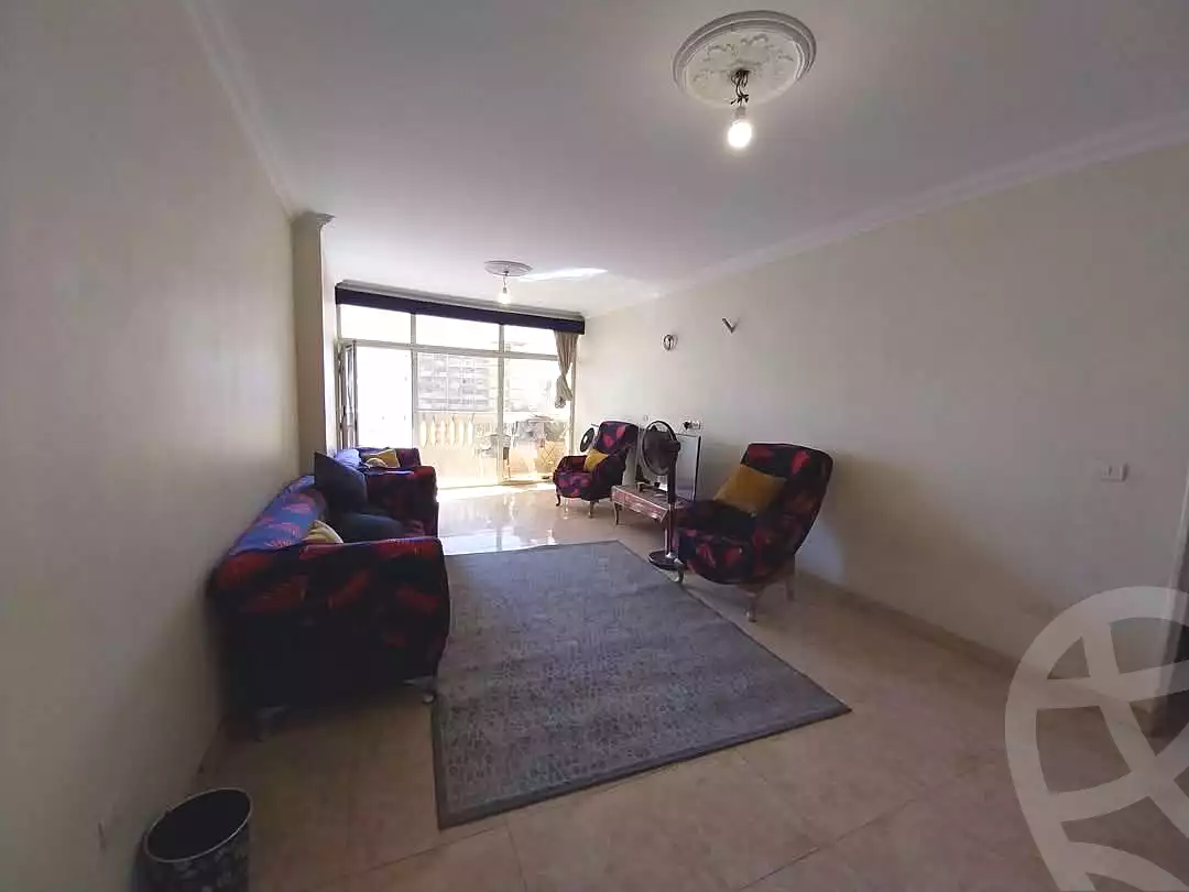 https://aqarmap.com.eg/ar/listing/6743967-for-sale-cairo-shoubra-el-mzalat-tafteesh-al-rai-st