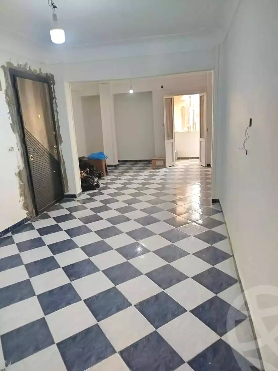 https://aqarmap.com.eg/en/listing/6743987-for-sale-alexandria-l-jmy-el-hanouvel