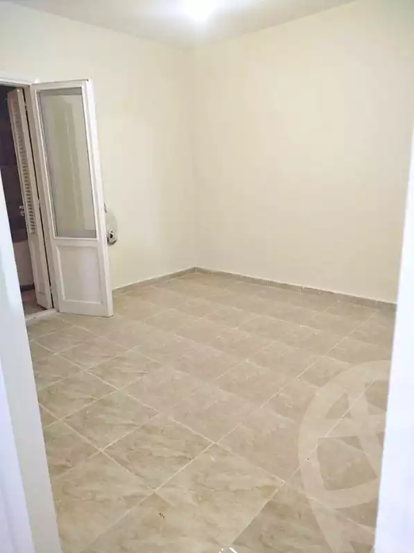 https://aqarmap.com.eg/ar/listing/6744075-for-sale-alexandria-l-jmy-el-hanouvel-abo-bakr-el-sedeek-st