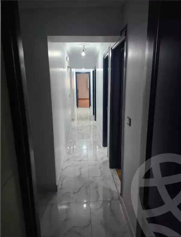 https://aqarmap.com.eg/ar/listing/6744327-for-sale-alexandria-ganaklis