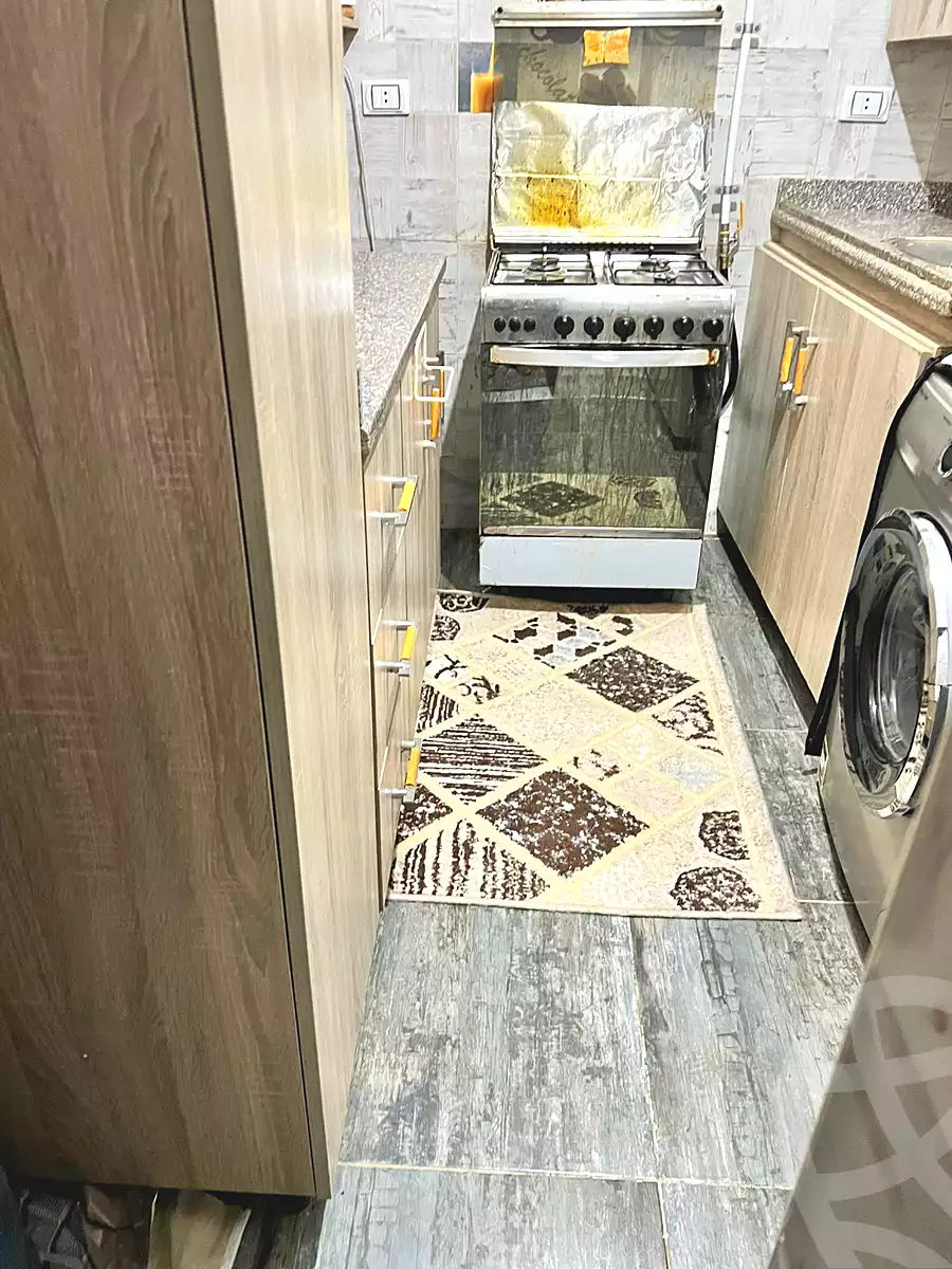 https://aqarmap.com.eg/ar/listing/6744523-for-sale-cairo-6th-of-october-hadaeq-october-kmbwnd-fy-hdyq-ktwbr-raya-city