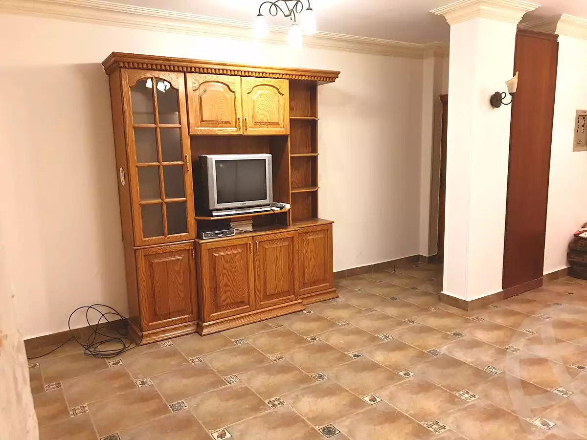 https://aqarmap.com.eg/ar/listing/6744874-for-sale-cairo-6th-of-october-el-ahyaa-neighborhood-2nd