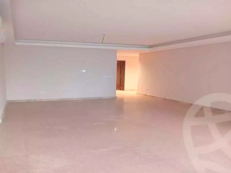 https://aqarmap.com.eg/ar/listing/6745219-for-sale-cairo-el-sheikh-zayed-city-compounds-zyd-wr-llttwyr-z-tower