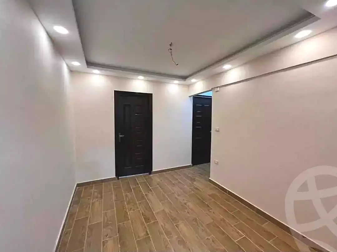 https://aqarmap.com.eg/ar/listing/6745418-for-rent-alexandria-camp-cesar-port-said-street