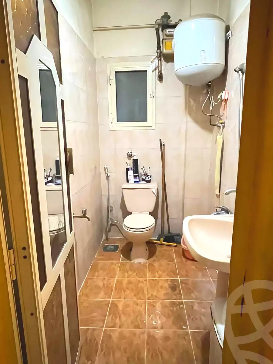 https://aqarmap.com.eg/ar/listing/6745516-for-sale-alexandria-sydy-bshr-sydy-bshr-bhry-shr-mhmwd-l-yswy
