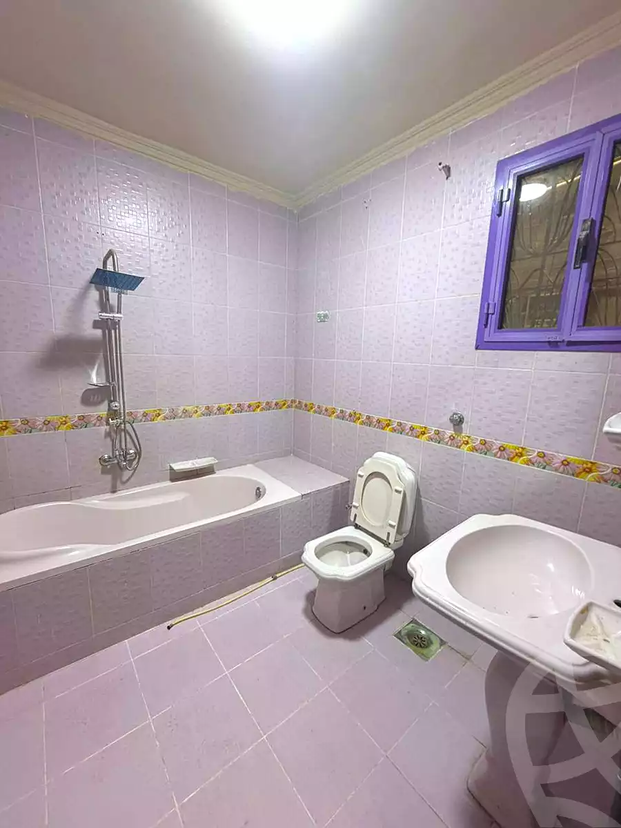 https://aqarmap.com.eg/ar/listing/6745839-for-sale-alexandria-l-jmy-lbytsh-bianchiii