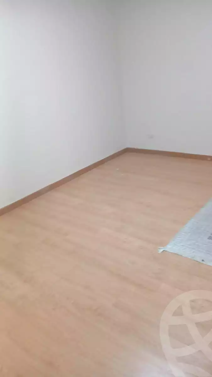 https://aqarmap.com.eg/ar/listing/6746516-for-sale-cairo-new-cairo-compounds-acacia-mall-bng