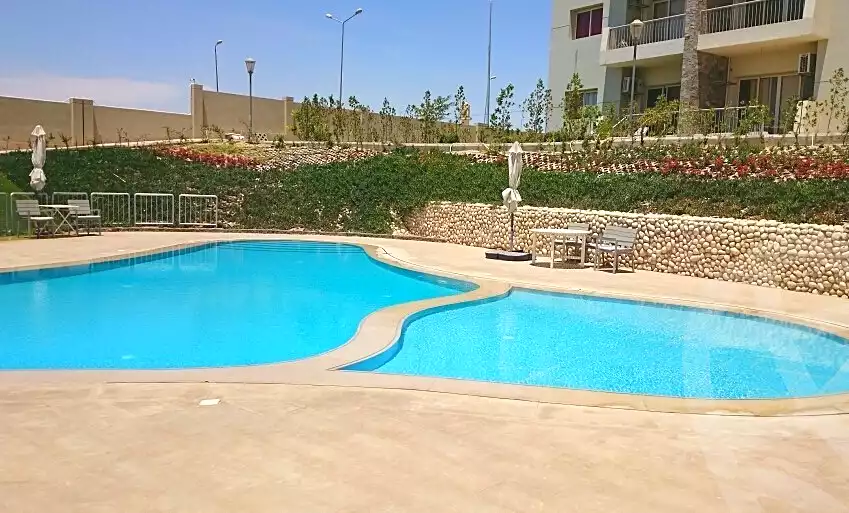 https://aqarmap.com.eg/ar/listing/6747357-for-sale-cairo-el-sheikh-zayed-city-compounds-dh-drys