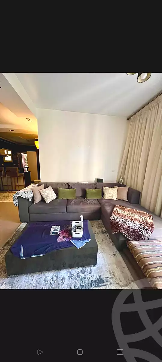 https://aqarmap.com.eg/ar/listing/6747567-for-sale-cairo-el-sheikh-zayed-city-compounds-dh-drys