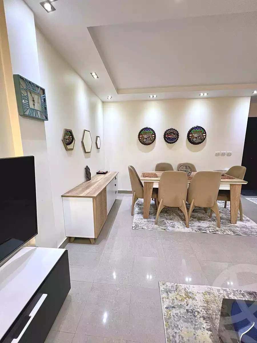 https://aqarmap.com.eg/ar/listing/6747567-for-sale-cairo-el-sheikh-zayed-city-compounds-dh-drys