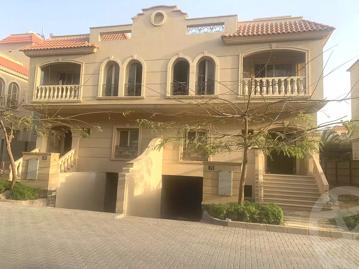 https://aqarmap.com.eg/ar/listing/6748727-for-sale-cairo-new-cairo-compounds-villino
