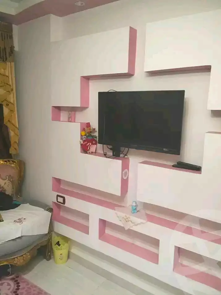 https://aqarmap.com.eg/ar/listing/6748827-for-sale-alexandria-l-jmy-lbytsh-el-saleheen-mosque-st