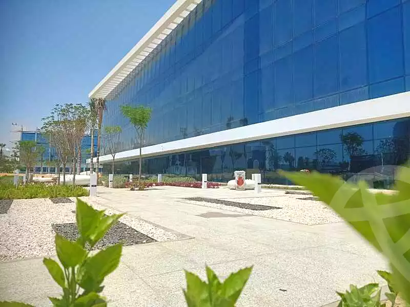 https://aqarmap.com.eg/en/listing/6749541-for-rent-cairo-el-sheikh-zayed-city-alex-cairo-desert-road-smart-village-nwrth-syd-sfrykw-llstthmr-l-qry