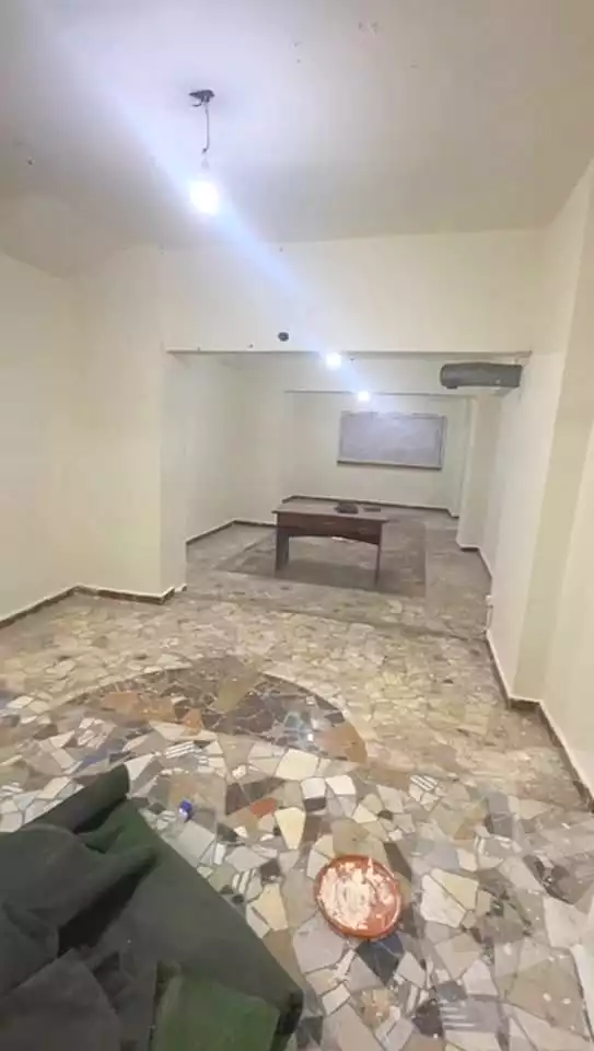 https://aqarmap.com.eg/ar/listing/6749815-for-sale-alexandria-camp-cesar-el-gaish-rd