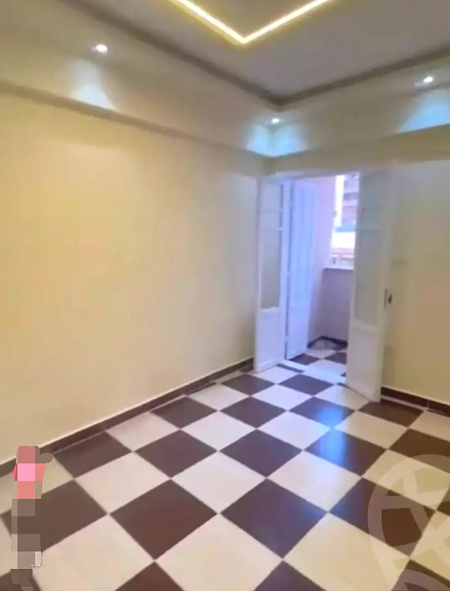 https://aqarmap.com.eg/en/listing/6749918-for-sale-alexandria-el-mandara-alex-el-mandara-bahri-sidi-kamal-st