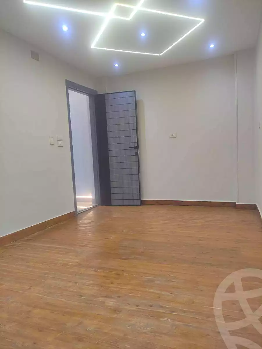 https://aqarmap.com.eg/ar/listing/6750028-for-sale-alexandria-camp-cesar