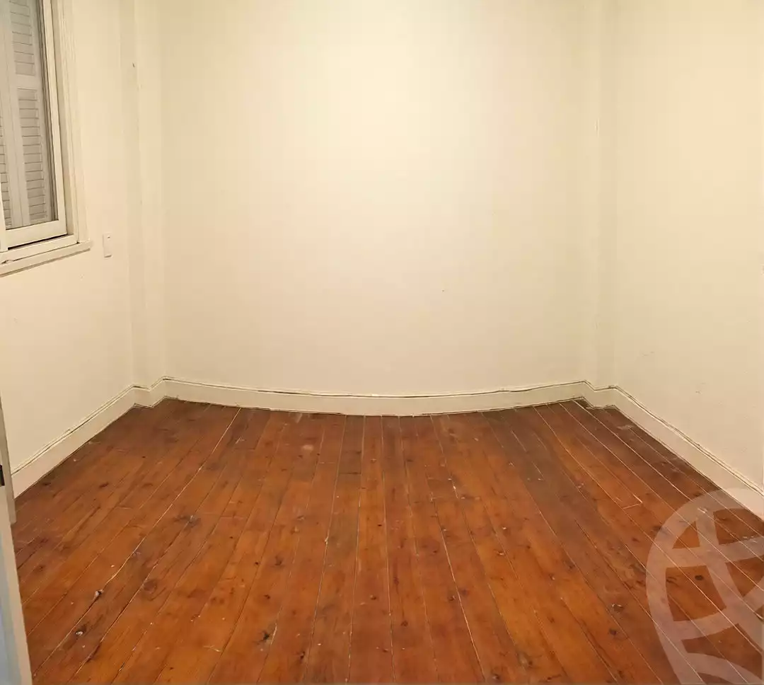 https://aqarmap.com.eg/ar/listing/6750267-for-rent-alexandria-sydy-bshr-sydy-bshr-bhry-shr-mhmwd-l-yswy