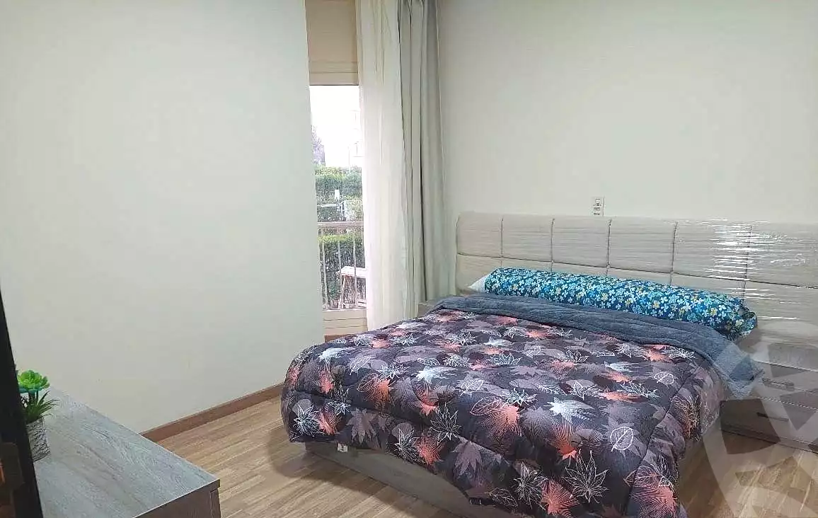 https://aqarmap.com.eg/ar/listing/6750311-for-sale-cairo-el-sheikh-zayed-city-compounds-dh-drys
