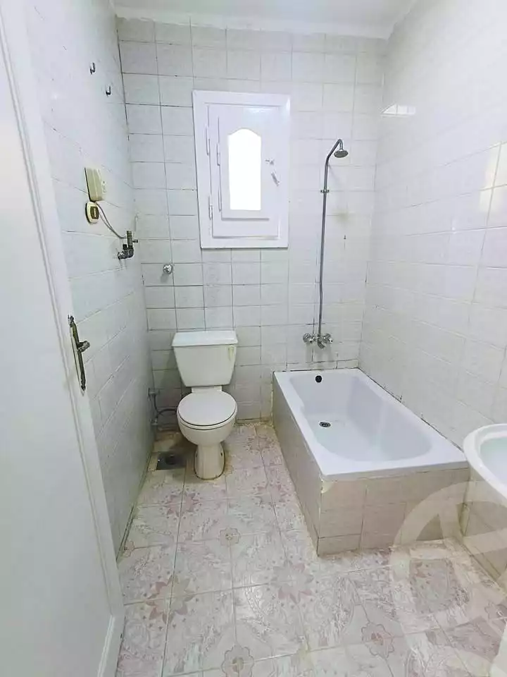 https://aqarmap.com.eg/ar/listing/6750547-for-sale-alexandria-l-jmy-shataa-el-nakheel