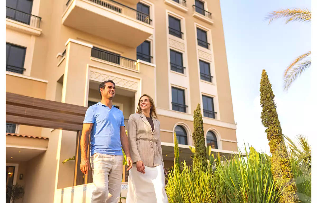 https://aqarmap.com.eg/en/listing/6750771-for-sale-cairo-el-sheikh-zayed-city-compounds-kmbwnd-fyldj-wyst-dr-llttwyr