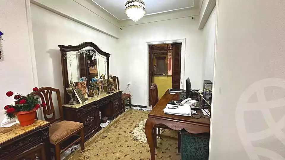 https://aqarmap.com.eg/ar/listing/6750892-for-sale-alexandria-camp-cesar-al-anba-younis-st